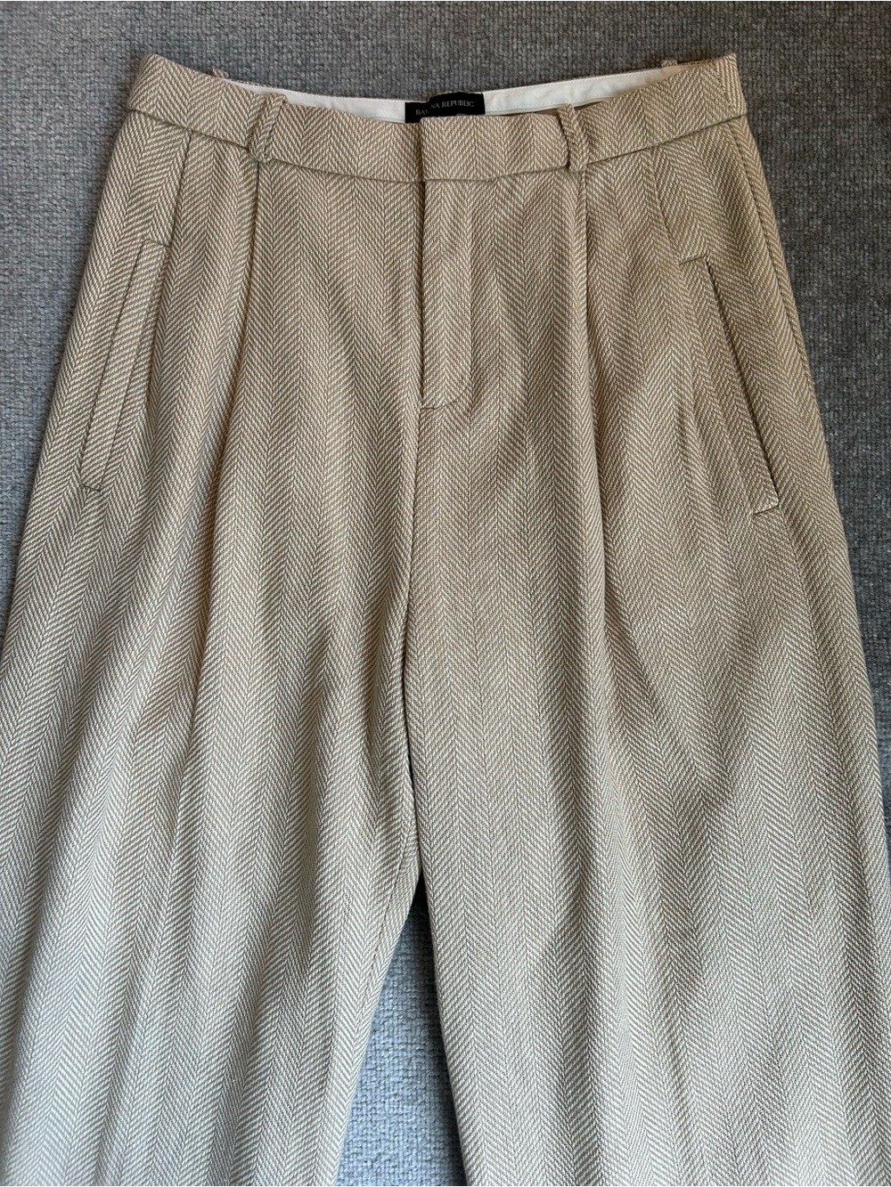 NWT Banana Republic Norfolk Wide-Leg High-Rise Linen-Cotton Pants, Size 10 - Picture 7 of 16